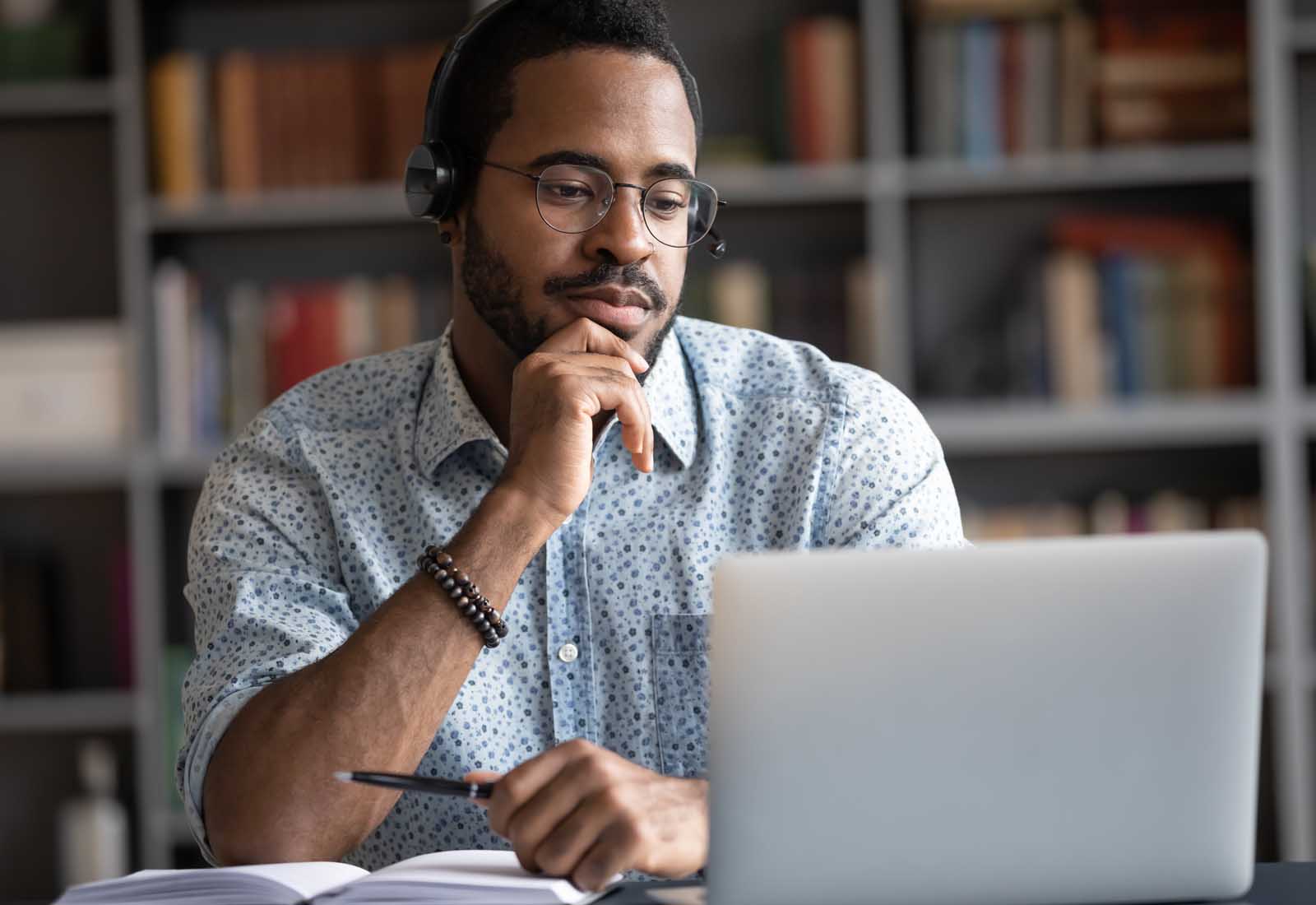 Man using Axiell Flow